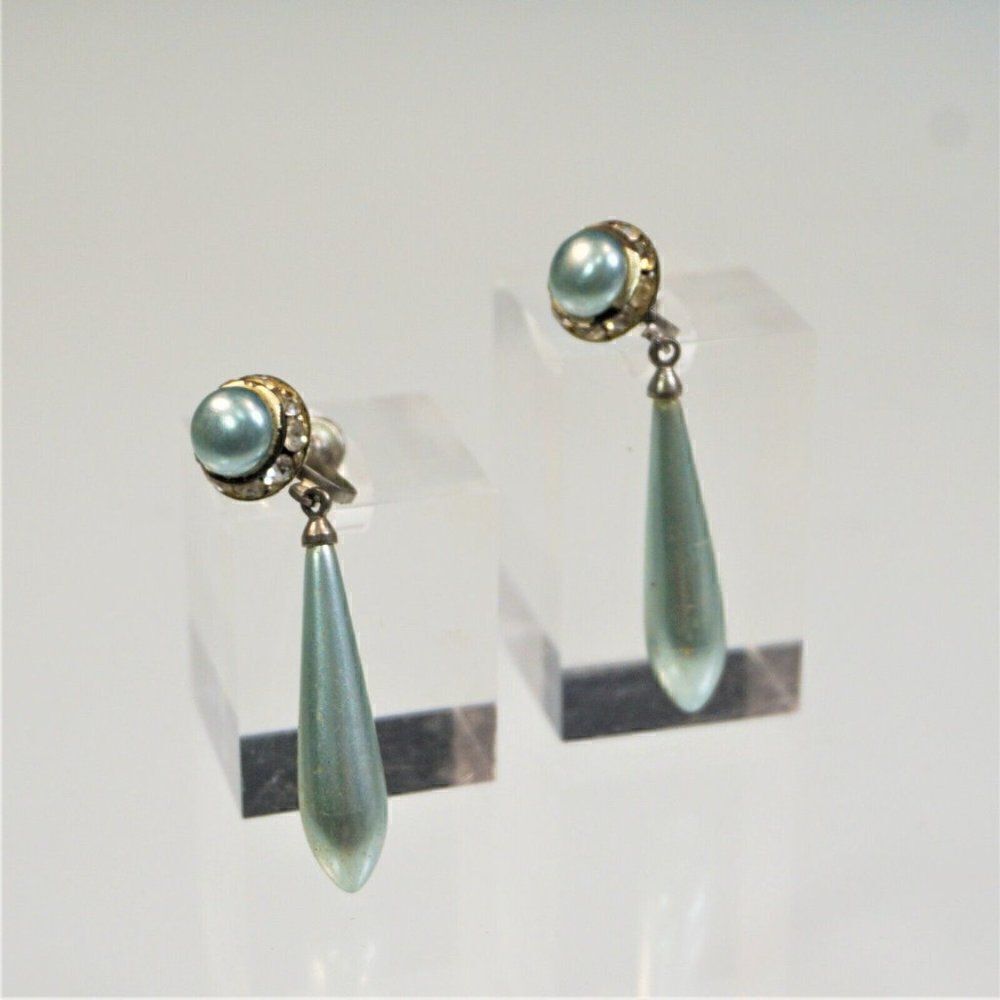 Vintage Tear Drop Icy Blue Screw Back Earrings As Is